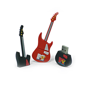Pendrive en forma de guitarra